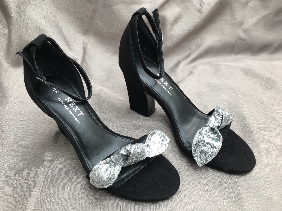 Ladies UK 4 / EU 37 black high heel 